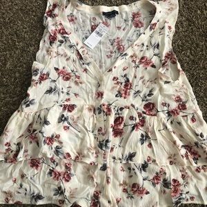 American Eagle size Medium - Brand New with Tags, Original Price $35